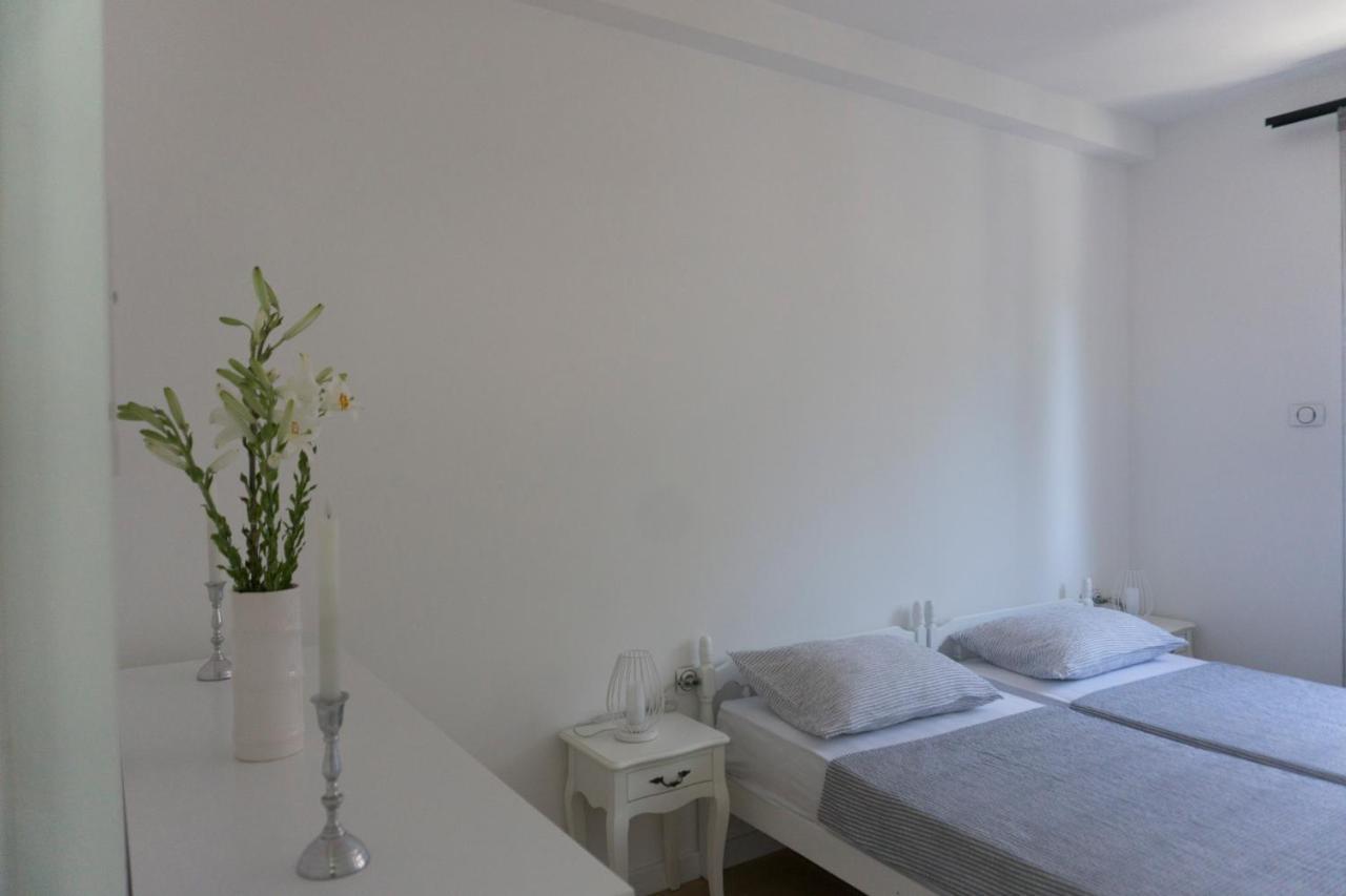 Apartman Aurora Требинье Экстерьер фото